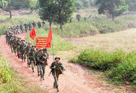 Để cán bộ, chiến sĩ tuyệt đối vững vàng về tư tưởng trước thềm Đại hội XIII của Đảng
